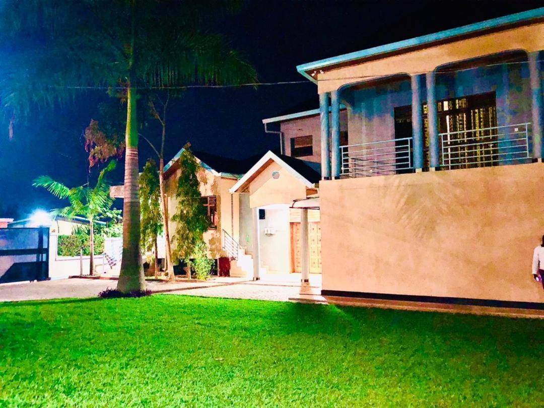 Kigali Airport Suites Eksteriør billede